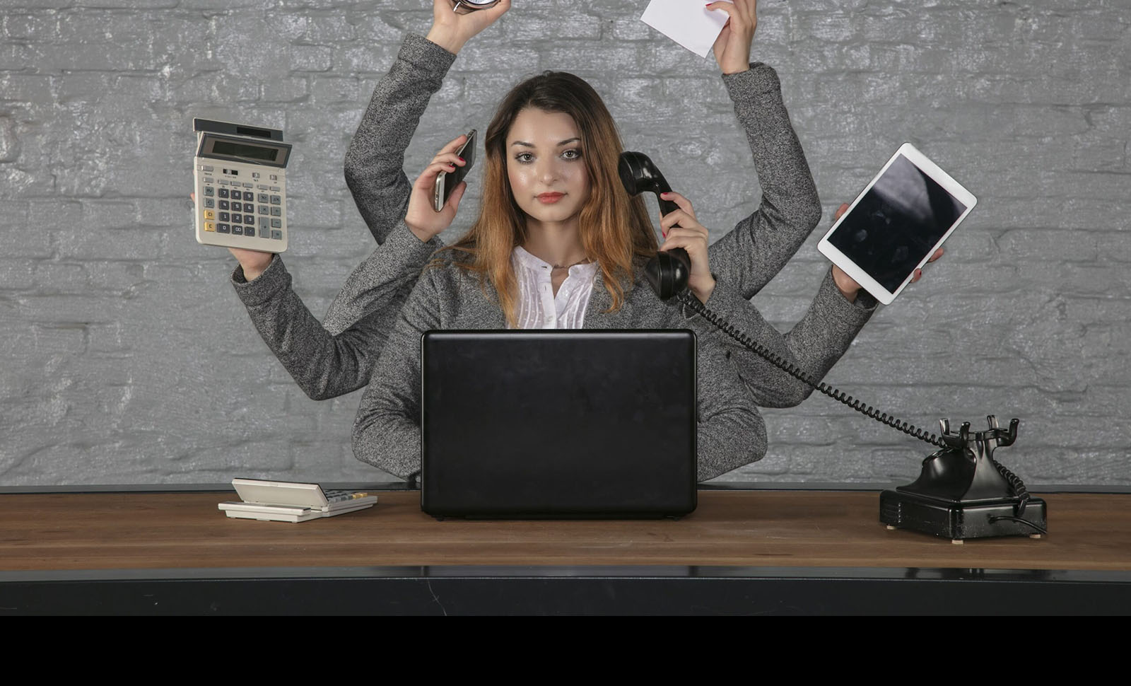 Kontakt EMG Group AG